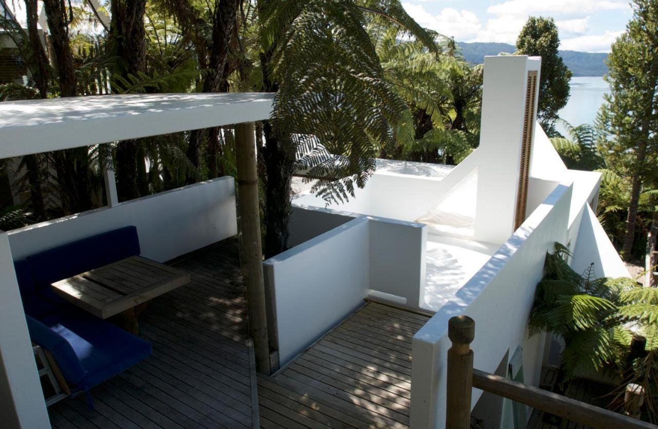 Te Whare -Lake Tarawera Tree-Top Nest Extérieur photo