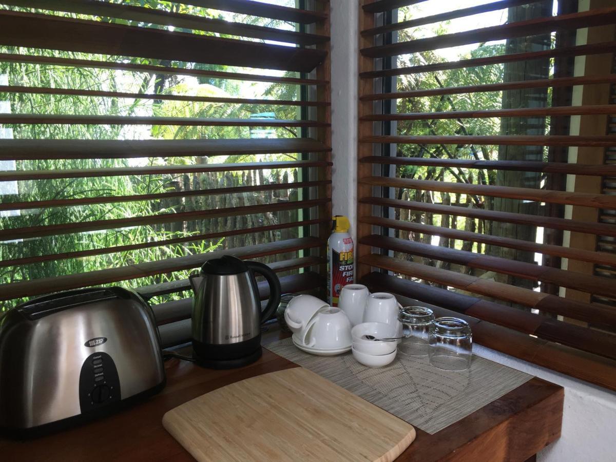 Te Whare -Lake Tarawera Tree-Top Nest Extérieur photo